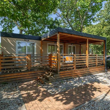 Eurocamp Mobile Homes At Campsite Puntica Funtana Luaran gambar