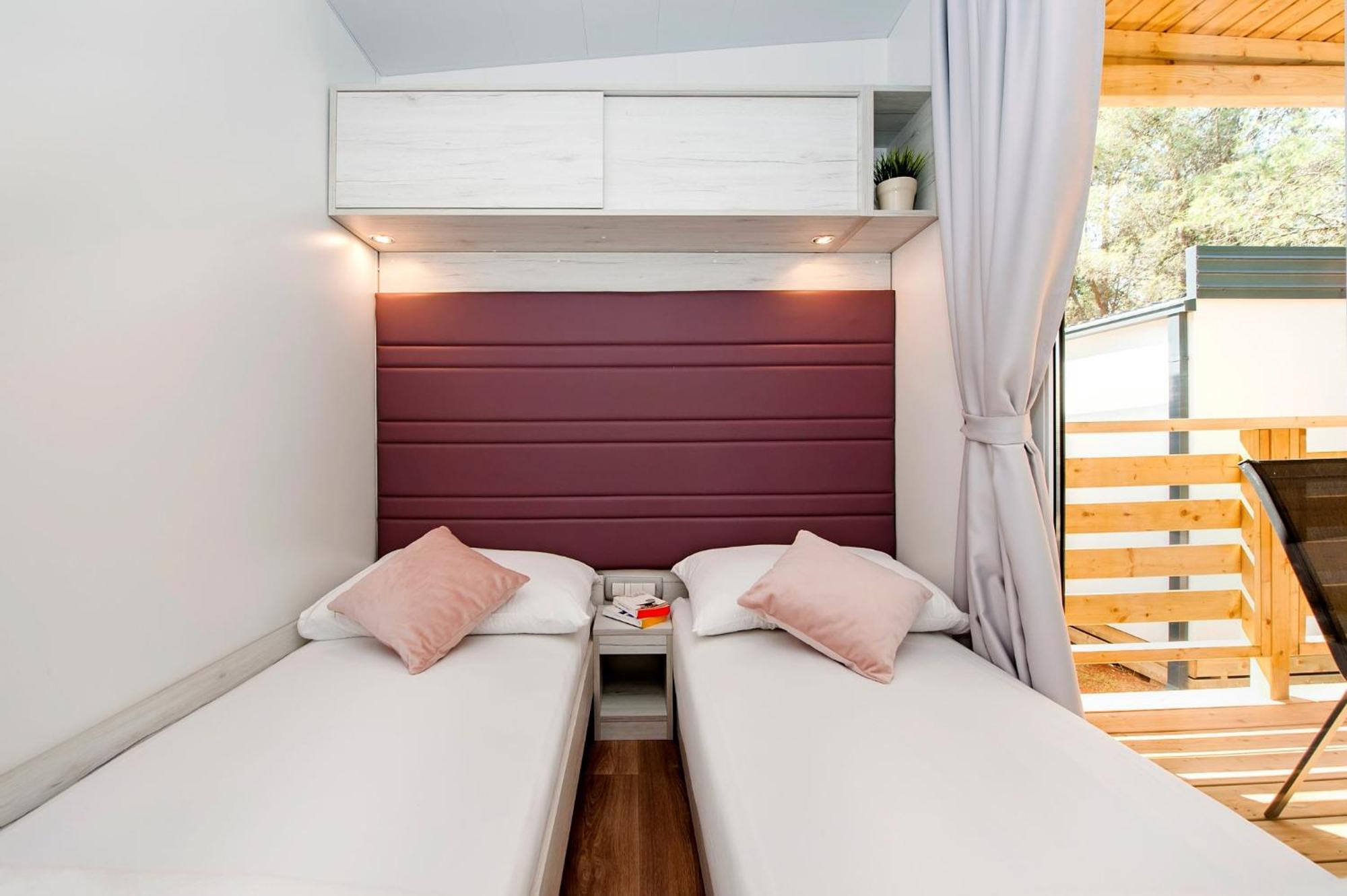 Eurocamp Mobile Homes At Campsite Puntica Funtana Luaran gambar